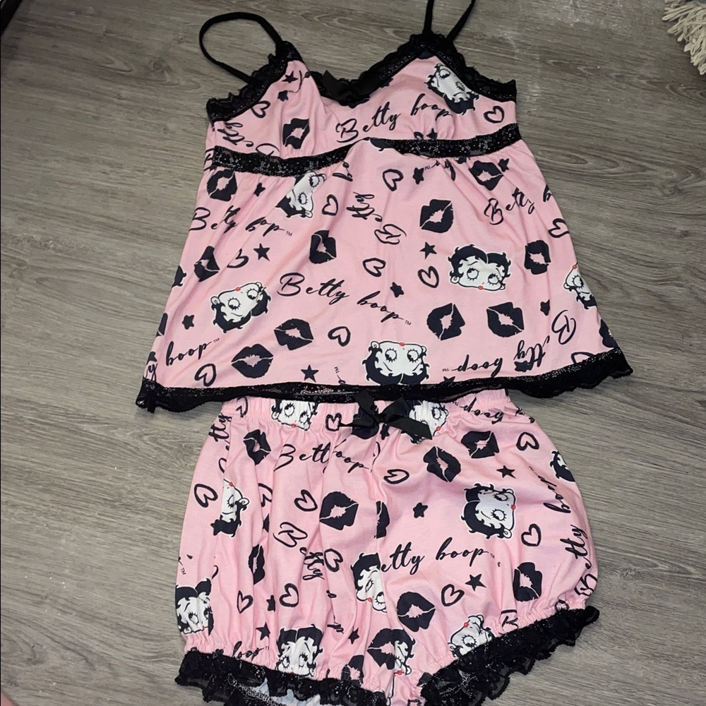 Betty Boop Pink and Black Pajama Set